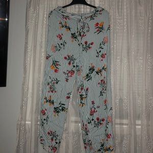 Wide leg floral print pants